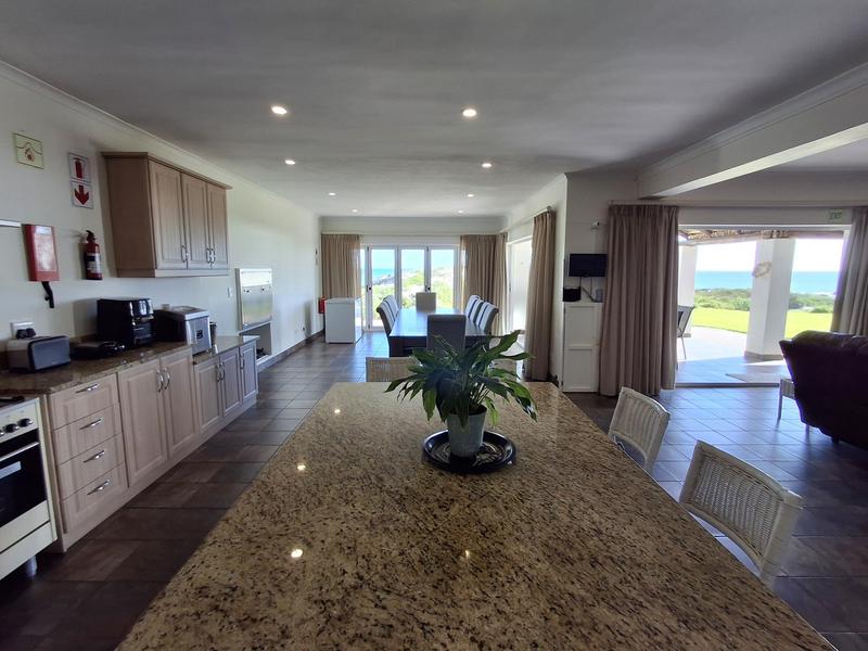 6 Bedroom Property for Sale in Duyker Eiland Western Cape